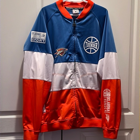 Light weight athletic sports jacket- Oklahoma Thunder - Picture 1 of 7